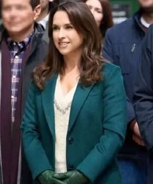 A Merry Scottish Christmas 2023 Lacey Chabert Green Coat