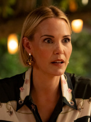 The White Lotus S3 Leslie Bibb Printed Silk-Twill Shirt