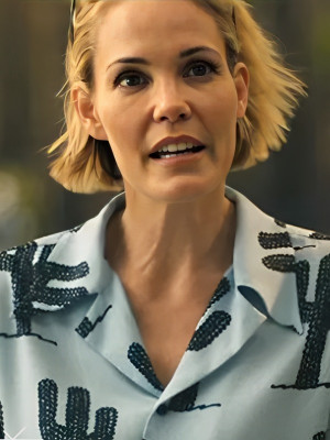 Kate TV Series The White Lotus S03 Leslie Bibb Blue & Black Cactus Print Shorts Set