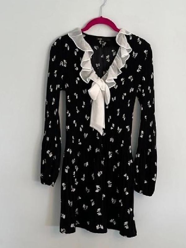 The Today Show 2026 Savannah Sellers Black Bow Print Ruffle Tie Neck Long Dress The Today Show 2026 Savannah Sellers Black Bow Print Ruffle Tie Neck Long Dress